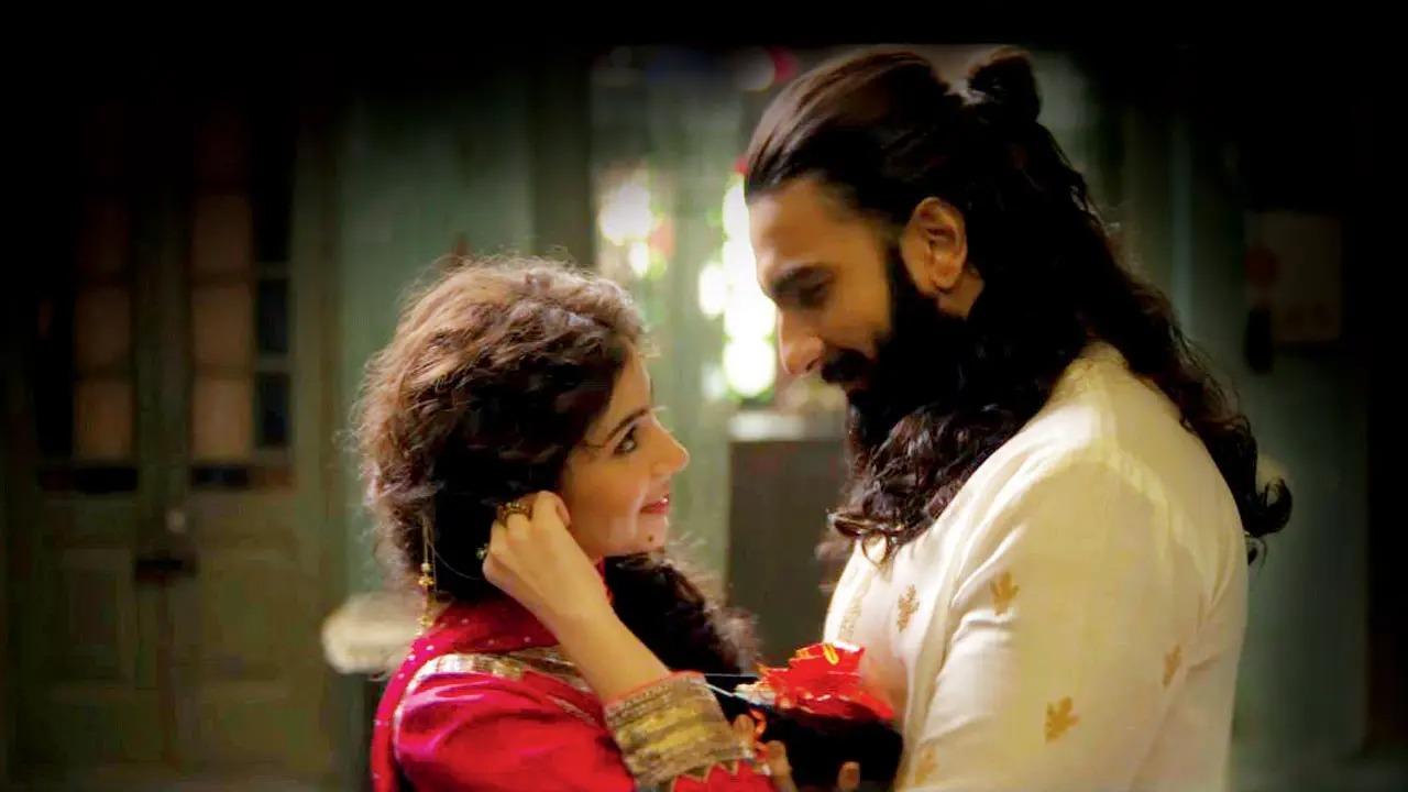 With viewers noting shorter runtime and muted expletives in ‘Dhurandhar’ OTT version, Netflix insiders say the version is similar to the one in theatres since January 1. Sources claim that the platform does not re-edit certified feature films. Read full story here